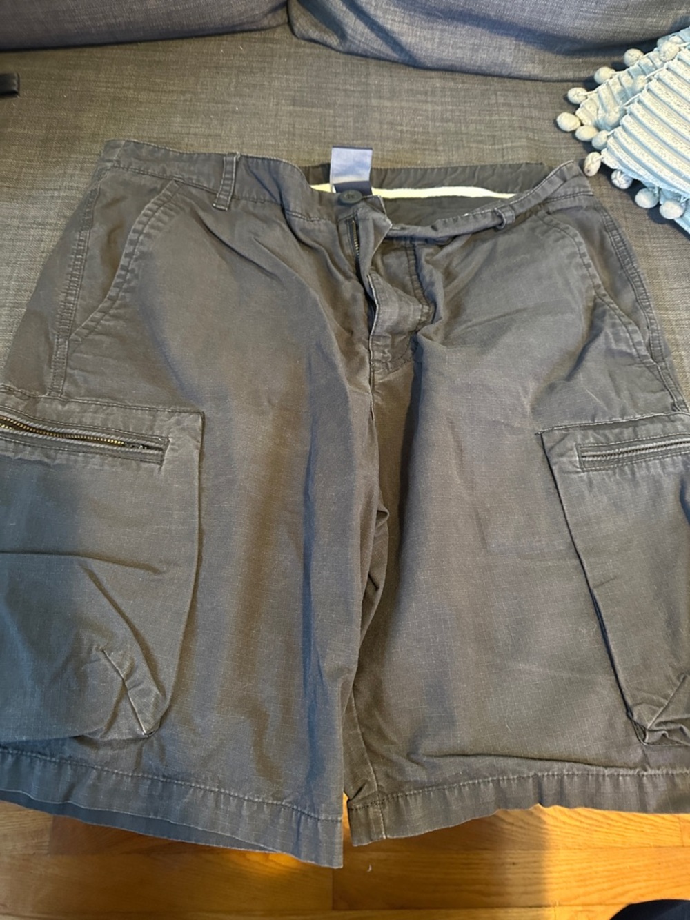 Nike Men's Dark Gray Cargo Shorts with Zip Pockets